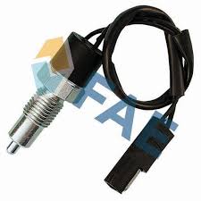 [40330] INTERRUPTOR LUZ MARCHA ATRAS FAE 40330